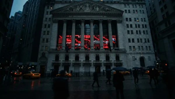 Oil Tops $113 as Tech Sell-off Rattles Global Markets