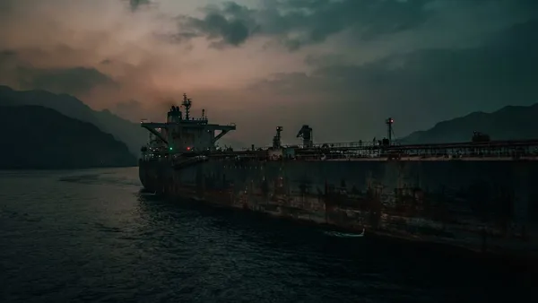 Oil Spill Reaches United Arab Emirates Coastline